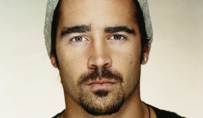 Sursa foto: instinctmagazine.com   Colin Farrell: „Am văzut schiţa profilului suspectului şi semăna foarte mult cu mine