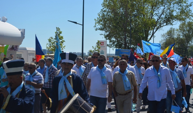 Sursa foto: UDTTMR Ca și în anii trecuți, o paradă a popular turco-tătar, pe străzile Constanței, va încânta trecătorii