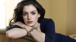 Actriţa Anne Hathaway, gravidă!