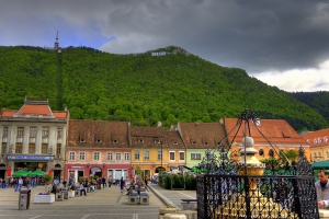 Înscrie-te la tabăra de creație Art Out, de la Brașov!