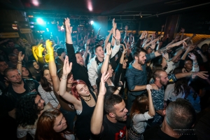 Atmosferă electrizantă cu Șuie Paparude, în clubul Doors