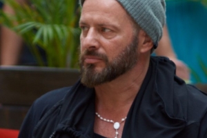 Costas Mandylor se însoară în România!