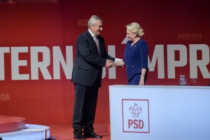 TĂRICEANU ÎI DĂ TERMEN LUI DĂNCILĂ SĂ RĂSPUNDĂ ÎN PRIVINȚA RESTRUCTURĂRII GUVERNULUI